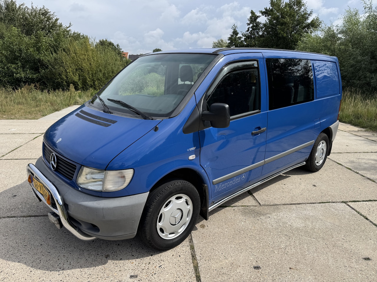 Mercedes-Benz Vito - 110 D Turbo dubbele cabine trekhaak UNIEK - AutoWereld.nl