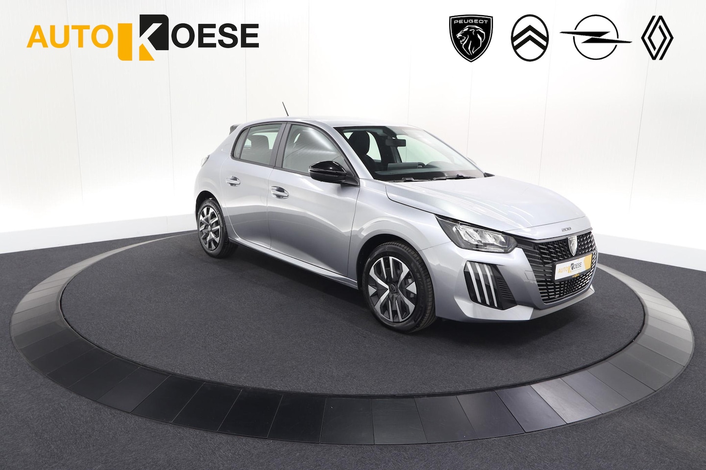 Peugeot 208 - 1.2 Hybrid 110 e-DCS6 Business | Direct Leverbaar | Apple Carplay | Parkeersensoren - AutoWereld.nl