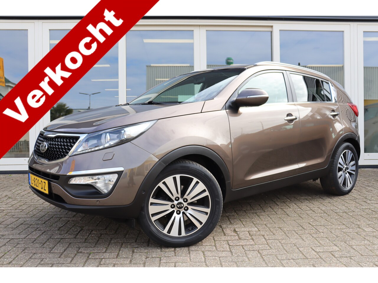 Kia Sportage - 2.0 DynamicPlusLine 2.0 DynamicPlusLine,**Nieuwe Motor** Automaat, Cruise Control, Camera, Trekhaak, Navi, Pri - AutoWereld.nl