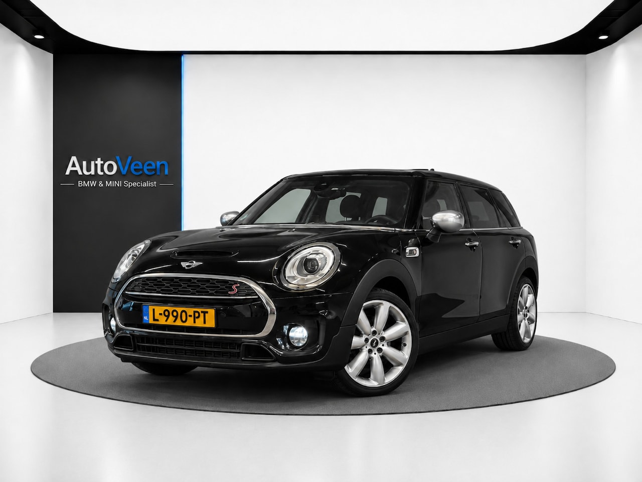 MINI Clubman - 2.0 Cooper S Pepper Serious Business (PANO, LEDER, LED, STOELVERWARMING) - AutoWereld.nl