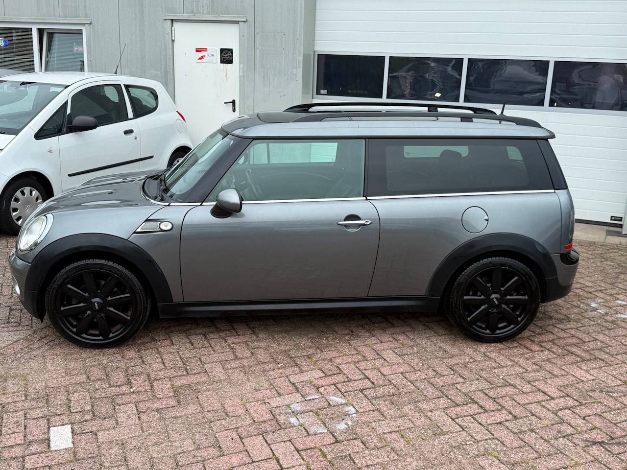 MINI Clubman - 1.6 Cooper Pepper - AutoWereld.nl