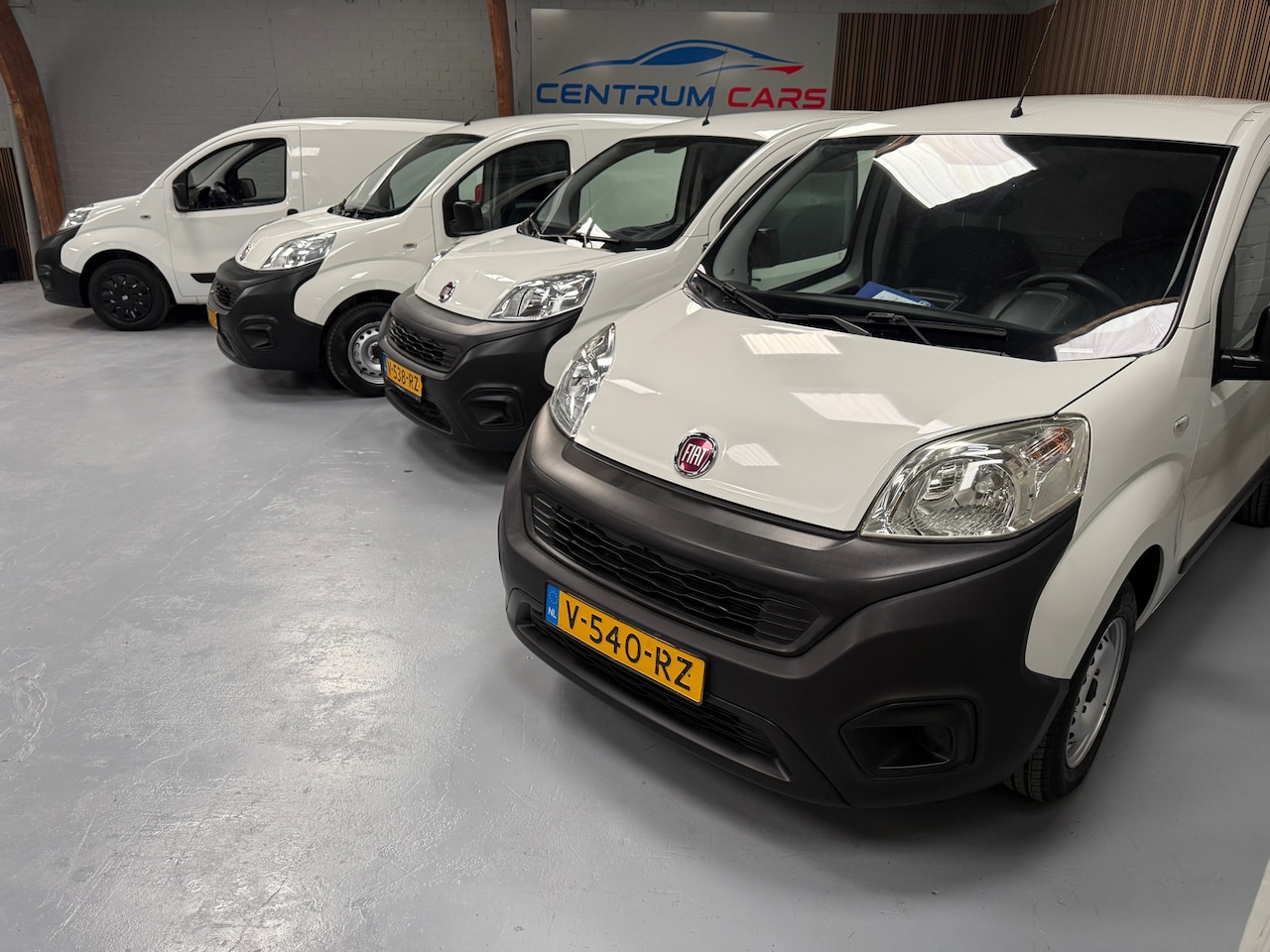 Fiat Fiorino - 1.4 Easy Pro 1.4 Easy Pro, Nog 4 op voorraad!!! Vanaf 5950,- Nieuwe APK & beurt. - AutoWereld.nl