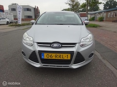 Ford Focus - 1.6 TI-VCT Ambiente