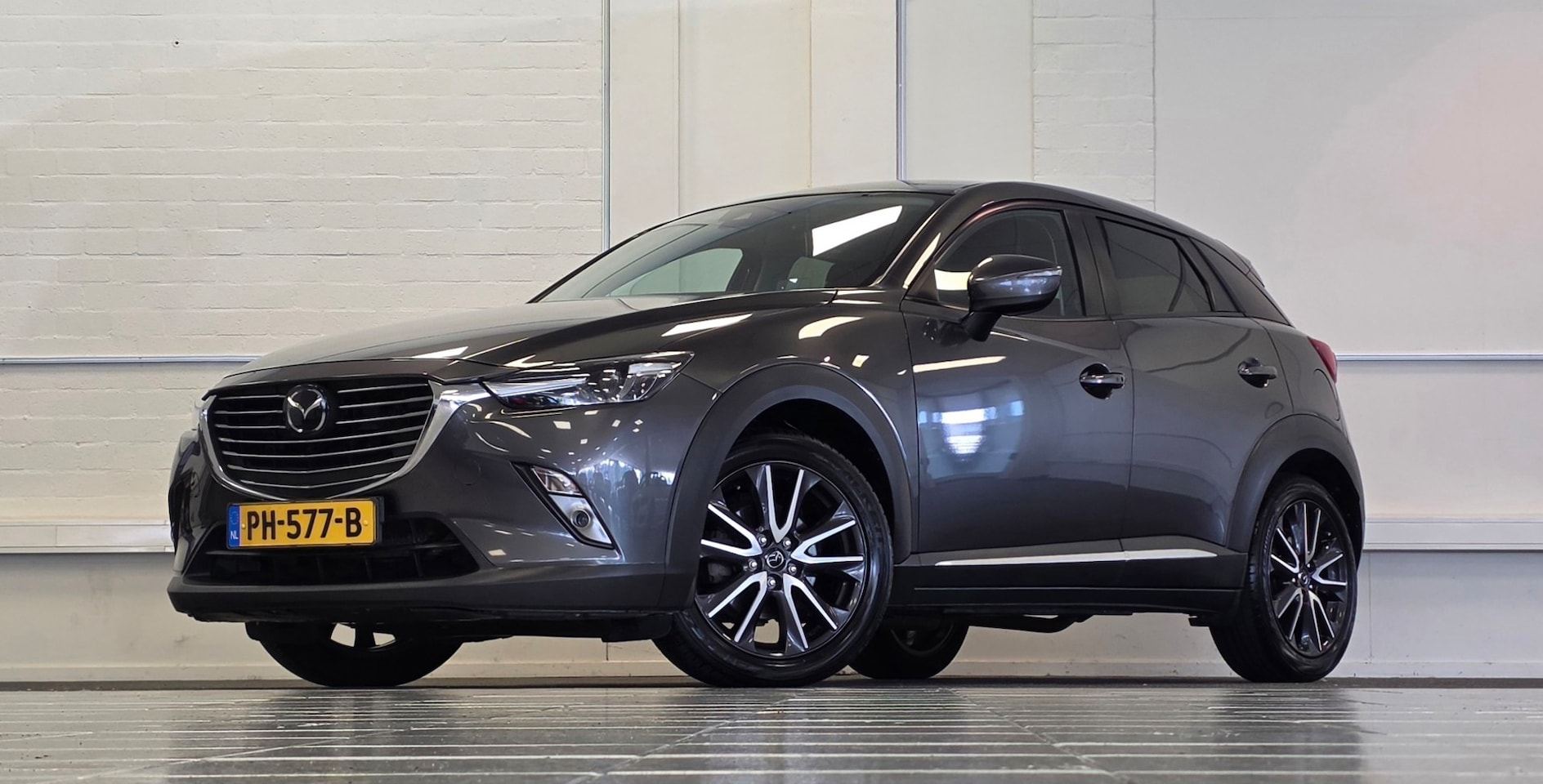 Mazda CX-3 - 2.0 SkyActiv-G 120 GT-M Trekhaak HUD Navi Camera - AutoWereld.nl