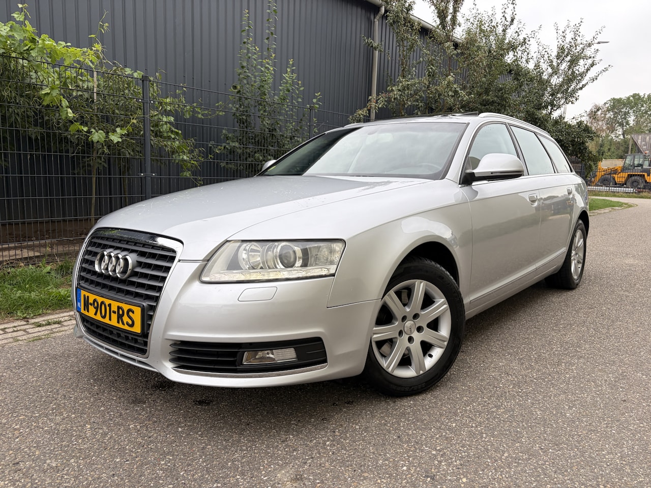 Audi A6 Avant - 2.0 TFSI Business Edition / AUTOMAAT / LEER / SCHUIFDAK / NAVI / CRUISE - AutoWereld.nl