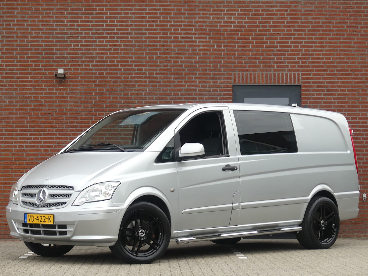 Mercedes-Benz Vito - 110 CDI Lang 160PK Dubbel Cabine Camera/Trekhaak - AutoWereld.nl