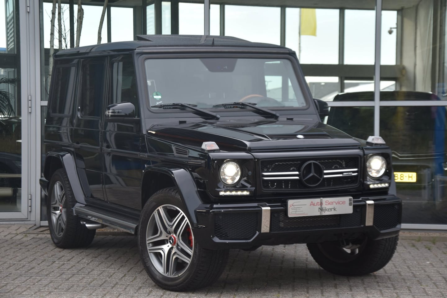 Mercedes-Benz G-klasse - AMG 55 Kompressor Lang |Trekhaak|Designo Leder| Intrax Onderstel | Pano | Camera|Alcantara - AutoWereld.nl