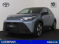 Toyota Aygo X - Hybrid 115 play Go Pack | DEMO & DIRECT LEVERBAAR | 17 inch LM velgen |