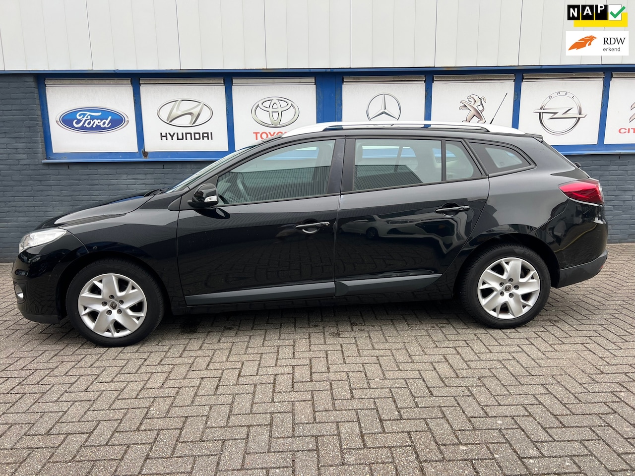 Renault Mégane Estate - 1.2 TCe Expression 11-2012 3995eu - AutoWereld.nl