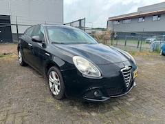Alfa Romeo Giulietta - 2.0 JTDm Distinctive automaat