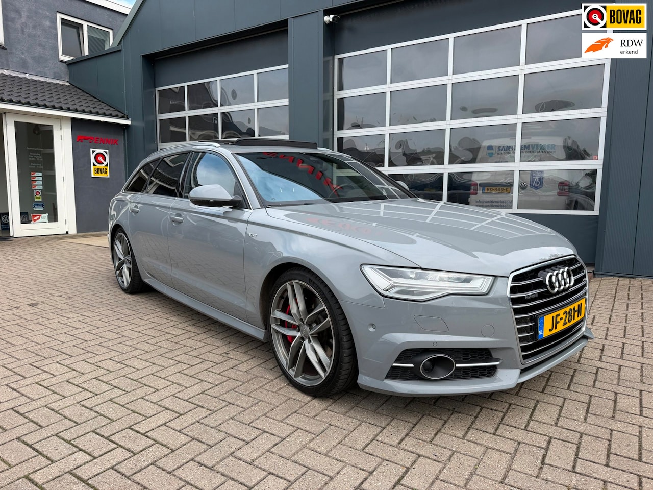 Audi A6 Avant - 3.0 TDI BiT quattro Competition / Pano / Matrix Led / Airsusp. / Alcantara / Nardo . - AutoWereld.nl