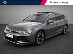 Volkswagen Passat Variant - 1.5eHybrid 200kW/272PK R-Line · Panoramadak · Trekhaak · 360°Camera + Parkeersensoren · Ga