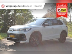 Volkswagen Tiguan - 1.5 eHybrid R-Line Business | IQ | Pano | Trekhaak | 360° cam | Elek. klep