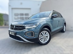 Volkswagen T-Roc - 1.0 TSI Life Business CAMERA / ACC / STOEL & STUURVERW / LED / KEYLESS GO / TELEFOONLADER