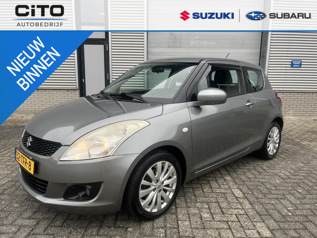 Suzuki Swift - 1.2 Exclusive EASSS Meest Luxe uitvoering| Dealer onderhouden|1 jaar garantie!!!| Rijklaar - AutoWereld.nl