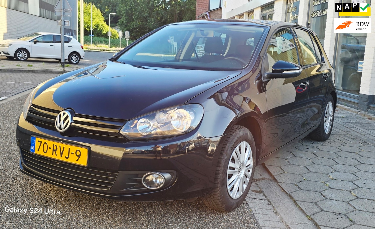 Volkswagen Golf - 1.2 TSI Trendline BlueMotion*1e eig*niuwe apk*airco ijs*rijd rem schakel perfect*inruil mo - AutoWereld.nl