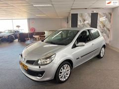Renault Clio - 1.6-16V Dynamique Apk Nieuw, Airco, Cruise, Automaat, N.A.P, Parksensor, Lm velgen, Topsta
