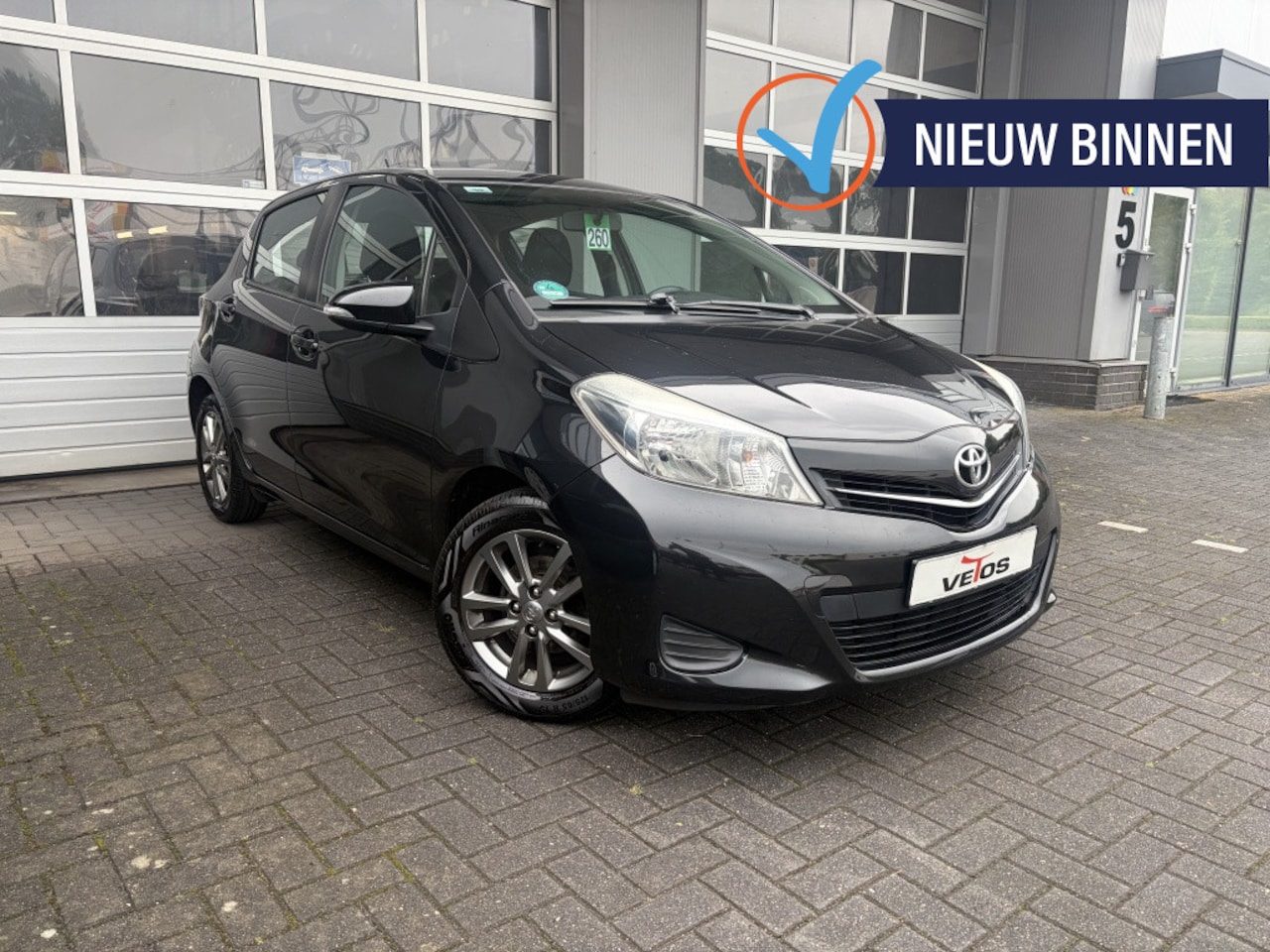 Toyota Yaris - 1.0 VVT-i Style / CAMERA / Yaris Edition 2014 - AutoWereld.nl