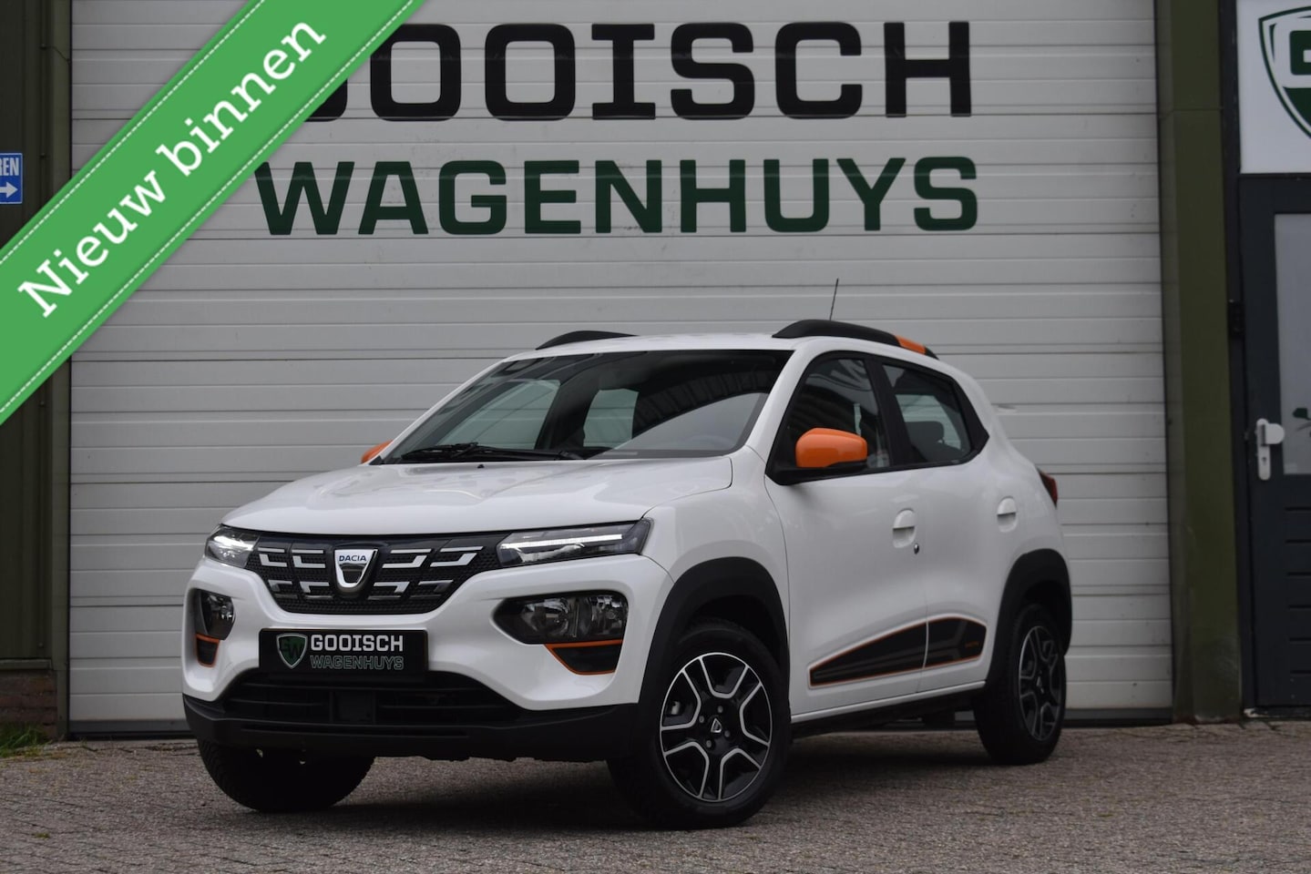 Dacia Spring - Expression 27 kWh | Camera | Carplay | Cruise Control | - AutoWereld.nl