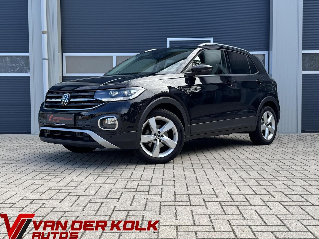 Volkswagen T-Cross - 1.5 TSI Style Automaat | Digital cockpit | Adaptive cruise | Camera | Carplay | Stoelverwa - AutoWereld.nl