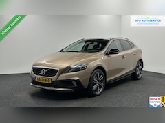 Volvo V40 Cross Country - 1.6 T4 Summum CAMERA PANO LEER NAVI TREKHAAK