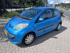 Peugeot 107 - 1.0-12V XR 2006