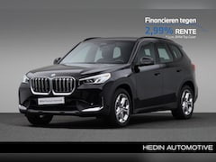 BMW iX1 - xDrive30 67 kWh | Achteruitrijcamera | Elektrisch verwarmde voorstoelen | Trekhaak met ele