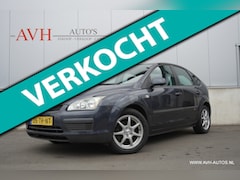 Ford Focus - 1.6-16V Trend Automaat
