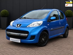 Peugeot 107 - 1.0-12V Millesim 200 APPLE CARPLAY NW.KOPPELING APK AIRCO 5 DEURS