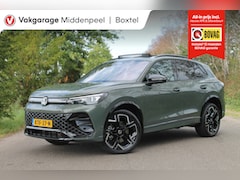 Volkswagen Tiguan - 1.5 eHybrid R-Line Business | IQ | Pano | Trekhaak | 360° cam