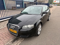 Audi A3 Sportback - 1.6 FSI 5-DRS*CLIMA*18 INCH*INRUIL AANBIEDING