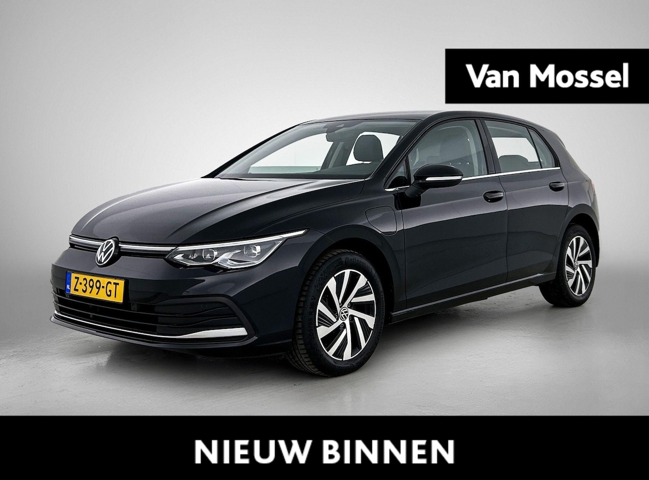 Volkswagen Golf - 1.4 eHybrid Style ACHTERUITRIJCAMERA | APPLE CARPLAY - ANDROID AUTO | STOELVERWARMING | ST - AutoWereld.nl