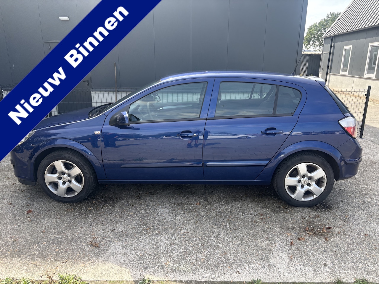 Opel Astra - 1.6 Edition 1.6 Edition - AutoWereld.nl