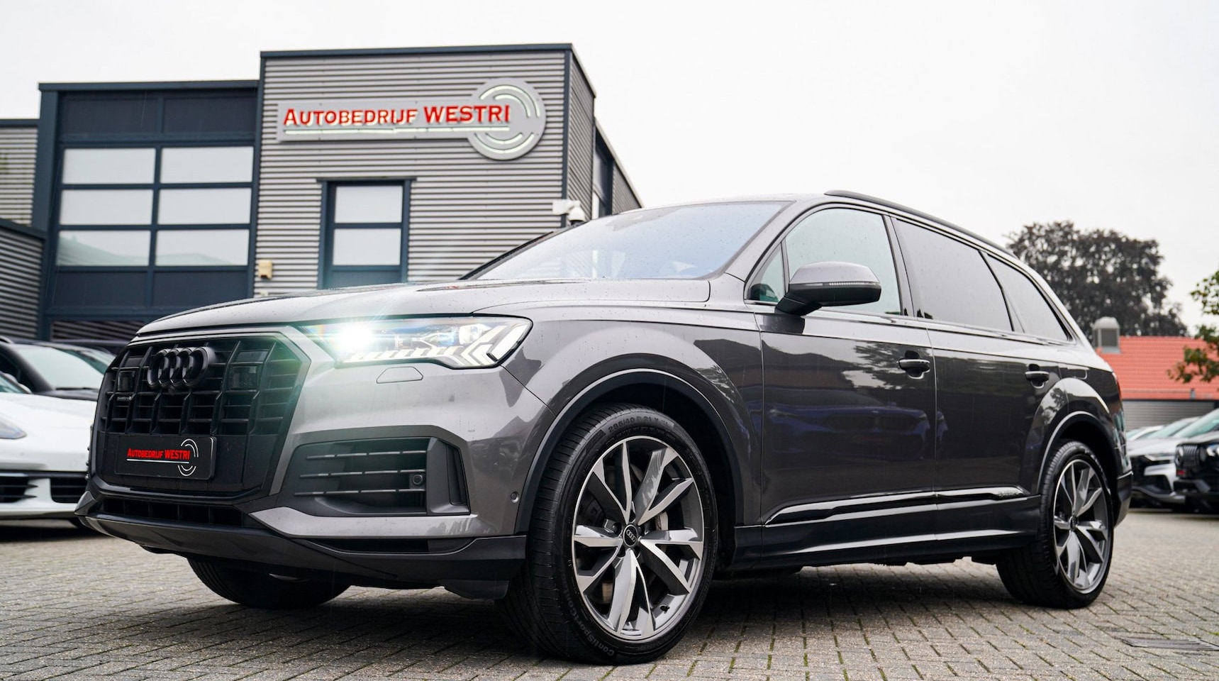 Audi Q7 - 55 TFSI e quattro Pro Line Plus | Luchtvering | Head Up Display | Elektrisch trekhaak | Ap - AutoWereld.nl