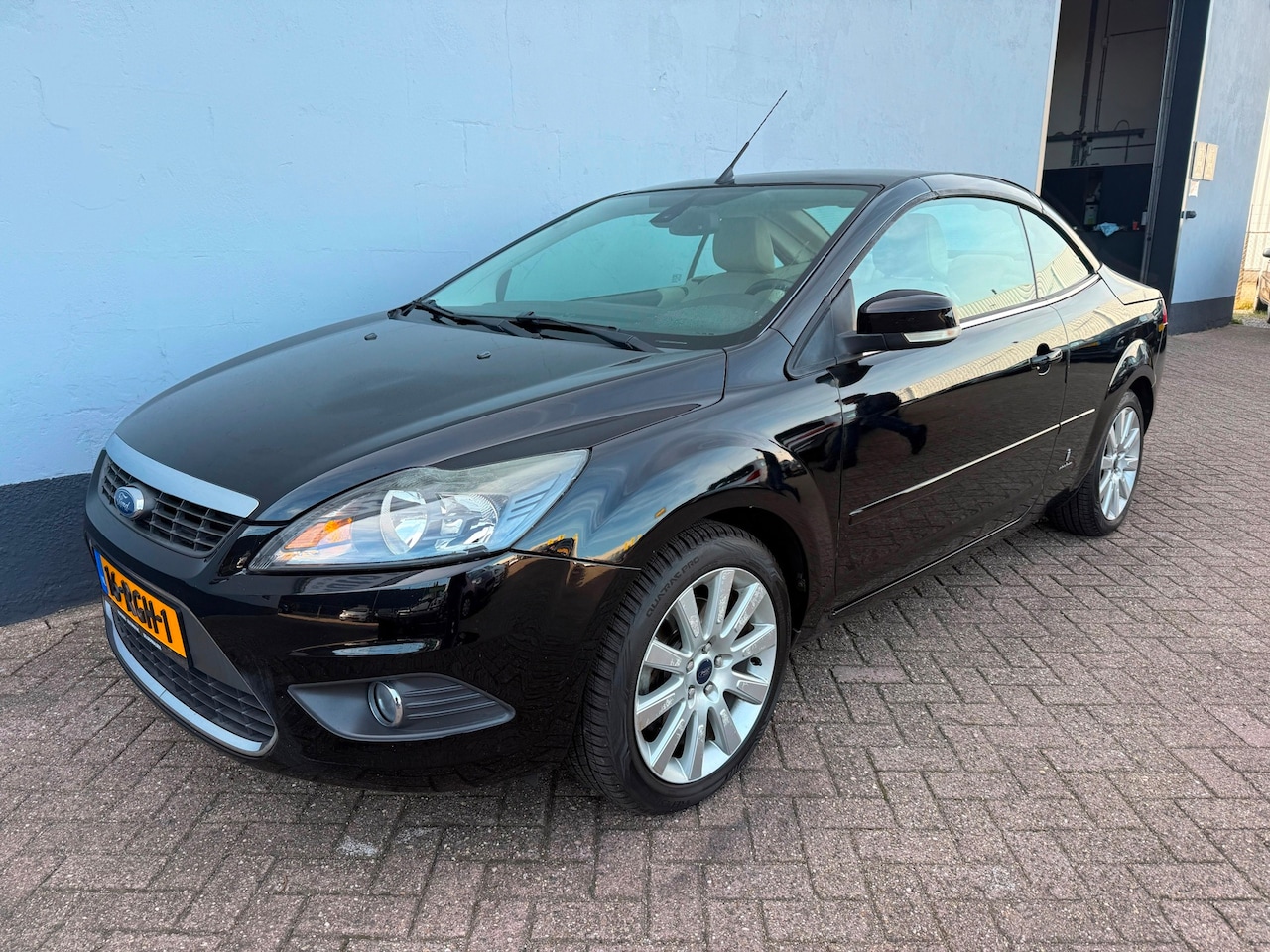 Ford Focus Coupé-Cabriolet - 2.0 Limited - Lederen Interieur - AutoWereld.nl