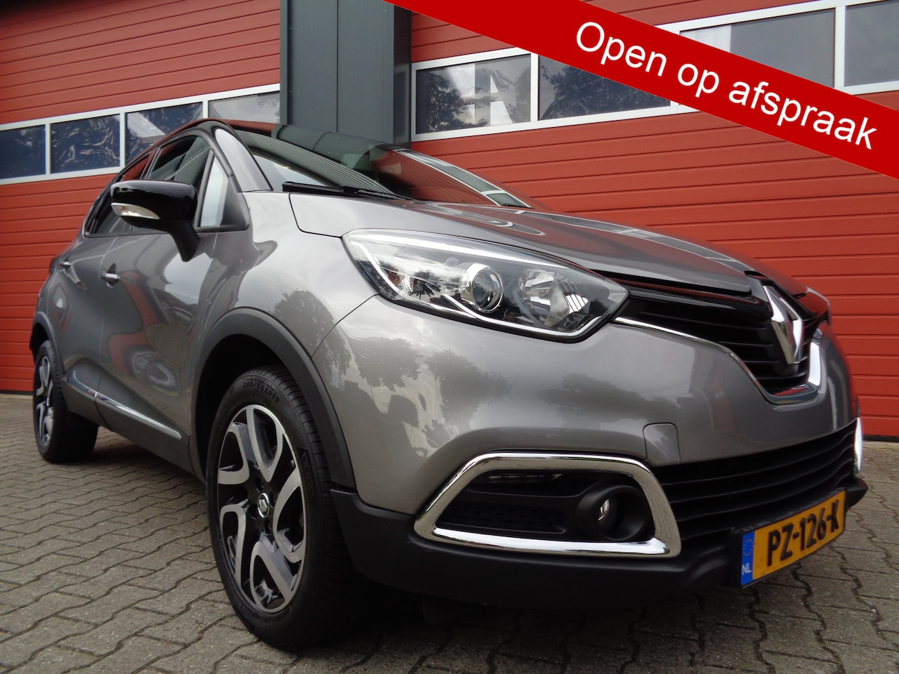 Renault Captur - 1.2 TCe Dynamique 120PK Automaat Clima Cruise Navi Cruise PDC - AutoWereld.nl