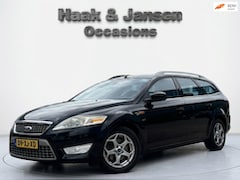 Ford Mondeo Wagon - 2.5-20V Titanium - Cruise - Infotainment - Stoelverwarming