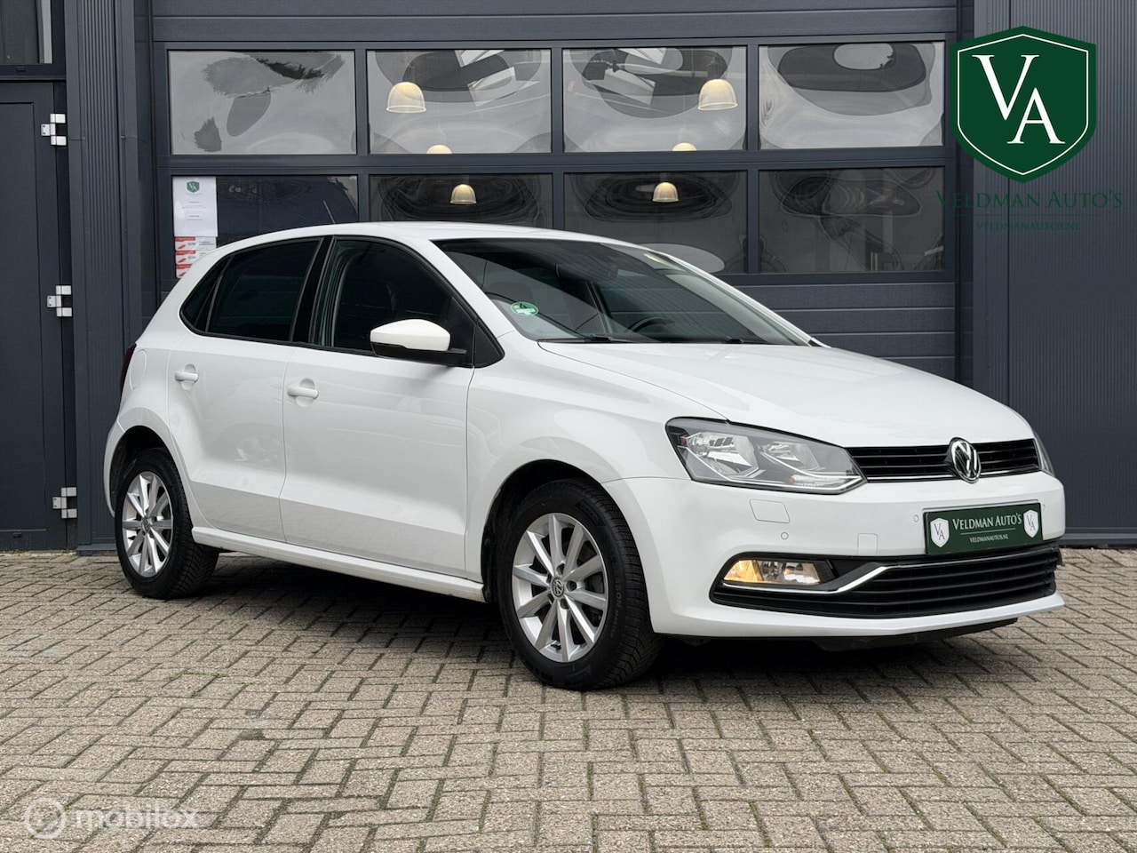 Volkswagen Polo - 1.0 MPI Lounge | Cruise | Airco | Clima - AutoWereld.nl