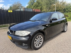 BMW 1-serie - 116i Executive 5 Drs