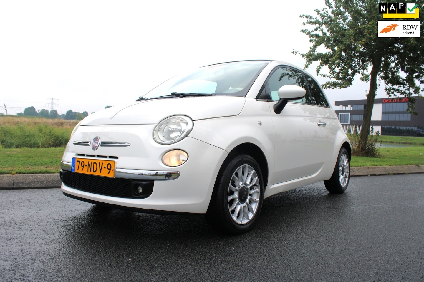 Fiat 500 C - 1.2 Lounge automaat cabrio APK 16-04-2027 - AutoWereld.nl
