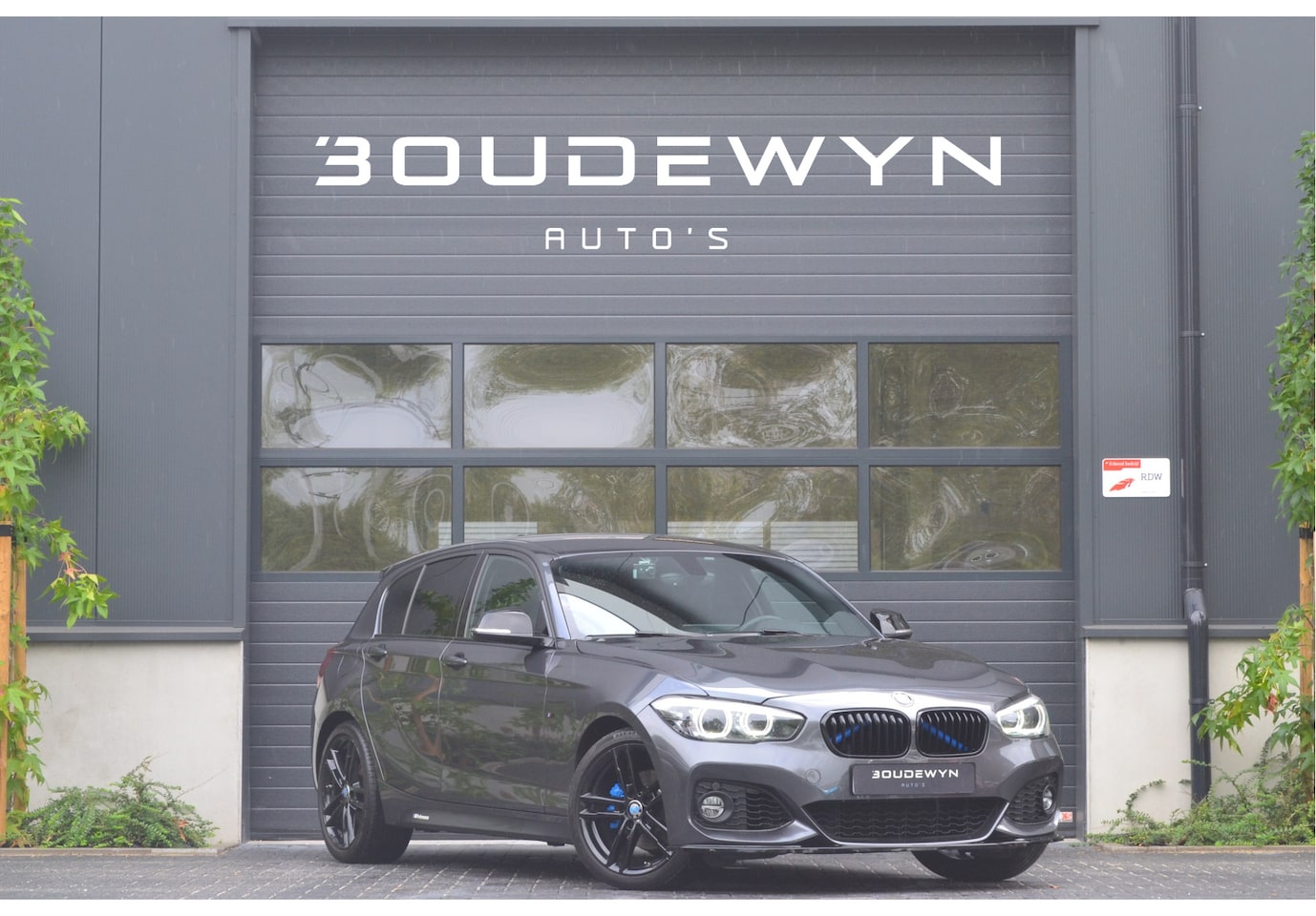 BMW 1-serie - 120i Edition M Sport Shadow High Executive Automaat | Leer | Stoelverwarming | Cruise Cont - AutoWereld.nl