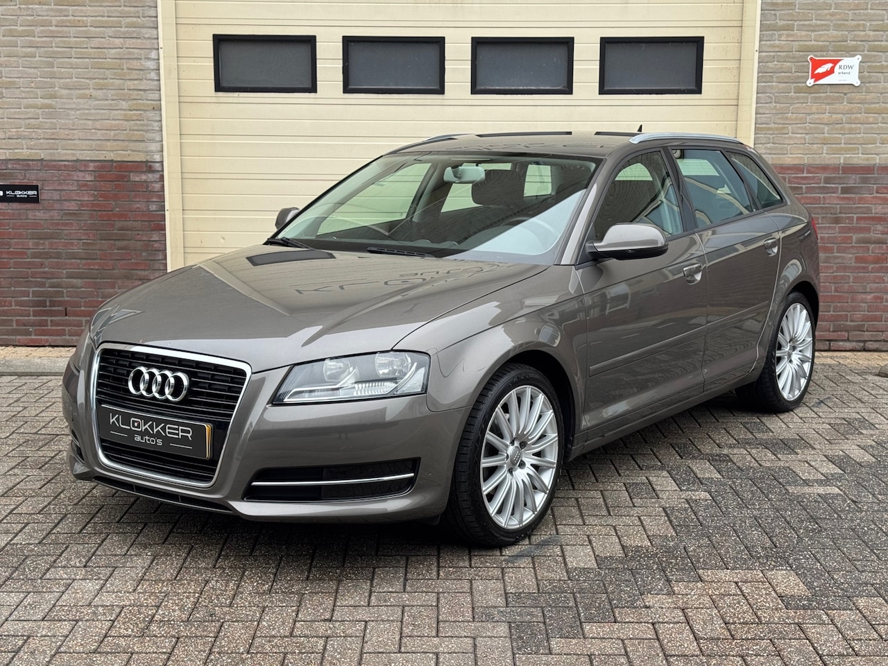 Audi A3 Sportback - 1.4 TFSI Attraction Climate|Cruise|Trekhaak - AutoWereld.nl