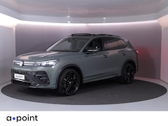 Volkswagen Tiguan - 1.5 eHybrid R-Line Edition 272 pk Automaat (DSG) | Verlengde garantie | Navigatie | Panora