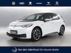 Volkswagen ID.3 - Pure 45 kWh 150pk / Navigatie / Stoelverwarming / Camera