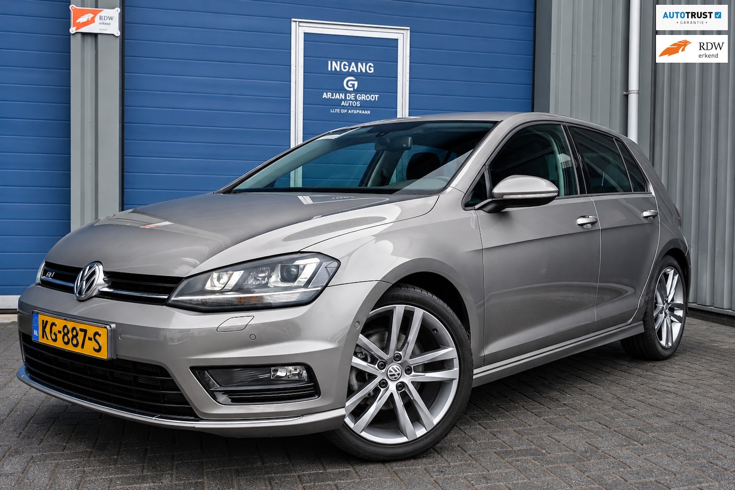 Volkswagen Golf - 1.4 TSI Highline R-Line Cruise Clima Xenon PDC V+A - AutoWereld.nl