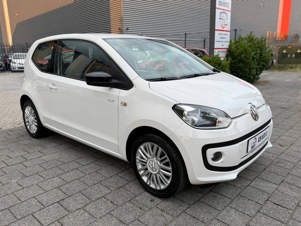 Volkswagen Up! - 1.0 move up! BlueMotion|Airco|Stoelverw|CarPlay - AutoWereld.nl