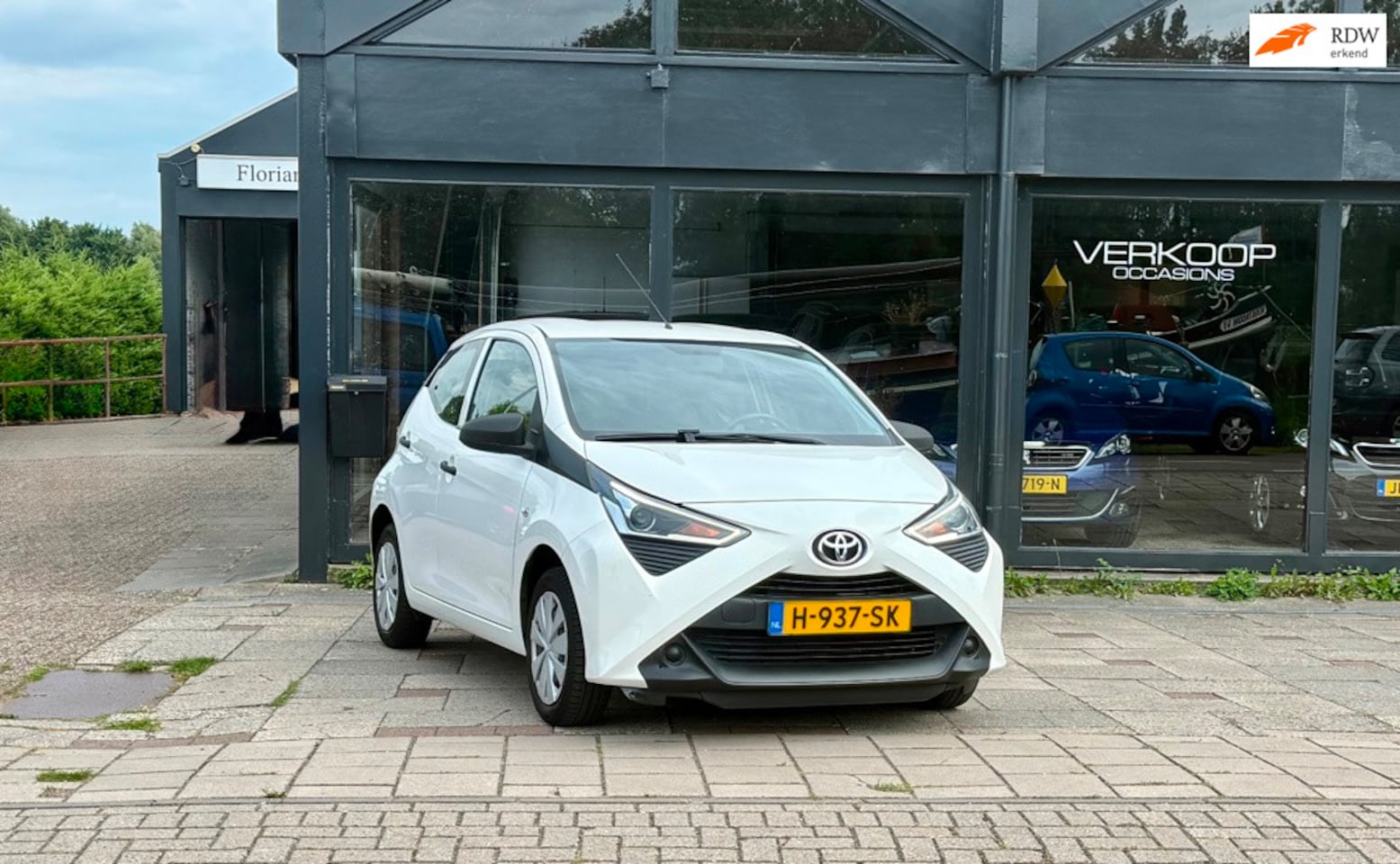 Toyota Aygo - 1.0 VVT-i x-fun 1.0 VVT-i x-fun - AutoWereld.nl