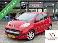 Peugeot 107 - 1.0-12V Millesim 200 airco 5drs