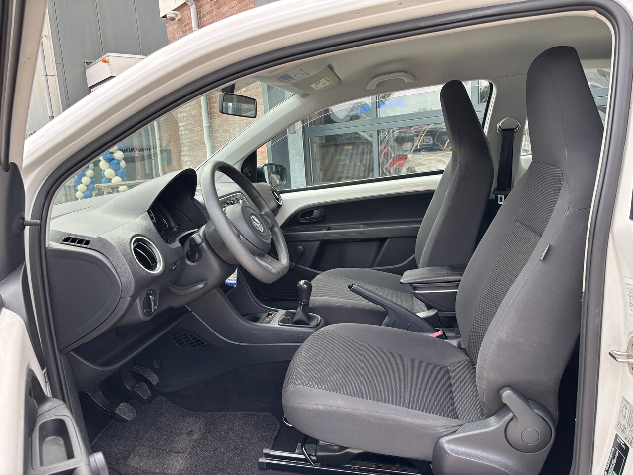 Volkswagen Up! - 1.0 take up! BlueMotion | Org-NL auto. Airco.