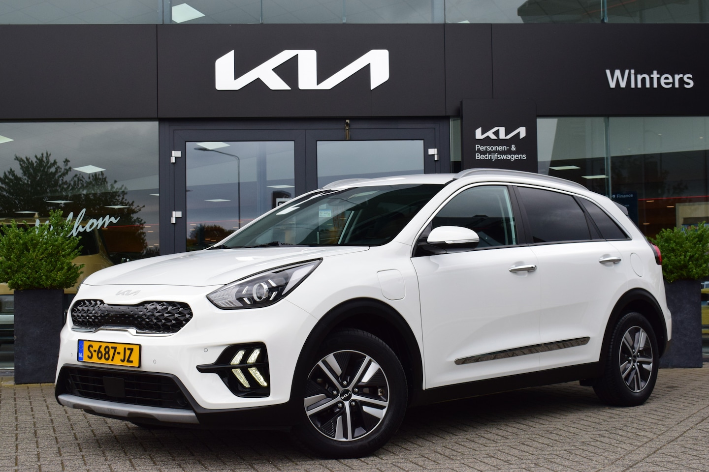 Kia Niro - 1.6 GDi PHEV DynamicLine | Trekhaak | Navigatie | Adaptieve Cruise Control | Tot 10Jr. Kia - AutoWereld.nl